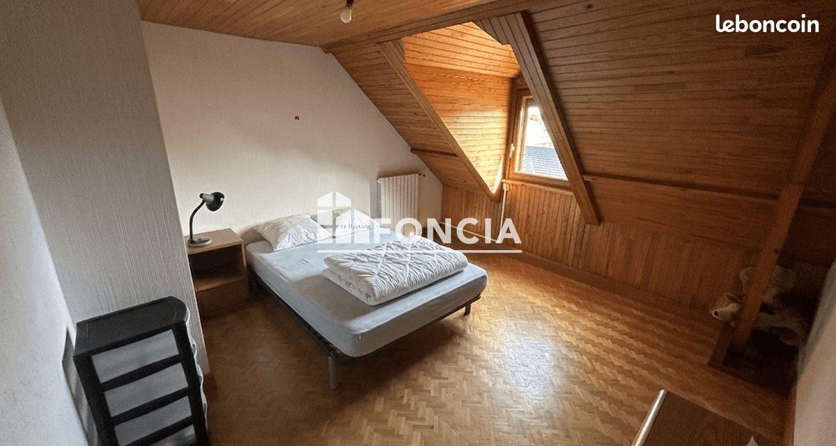 À vendre – Maison familiale avec dépendances et grand terrain à l'entrée du Mans – Changé (image 7)