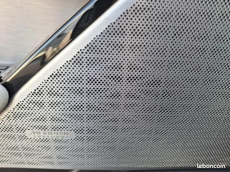 Land-rover Range Rover Velar 3.0D V6 300ch R-Dynamic SE AWD BVA (image 17)