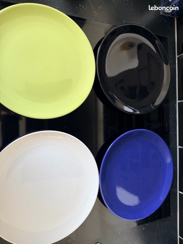 Vaisselle (assiettes et bols) (image 2)
