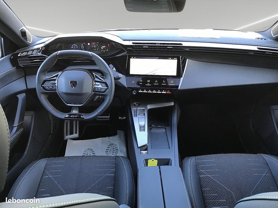 PEUGEOT 308 Hybrid 145 e-DCS6 GT (image 29)