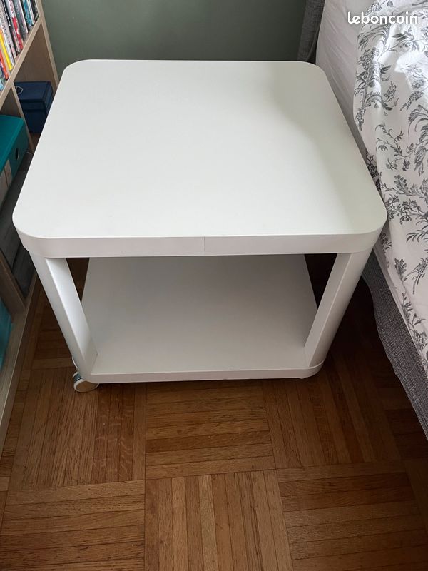 Table de chevet / desserte roulante Tingby IKEA (image 3)