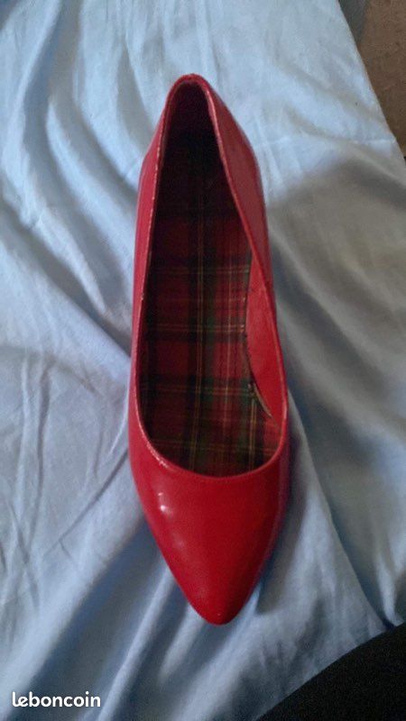 Chaussures femme taille 36/37 me propose prix (image 1)