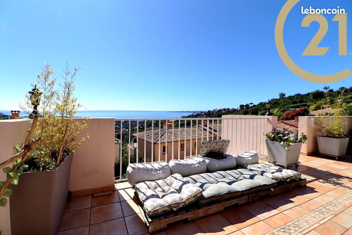 Maison 4 pièces 98 m² · à Roquebrune-sur-Argens · 98 m² · 695 000 €