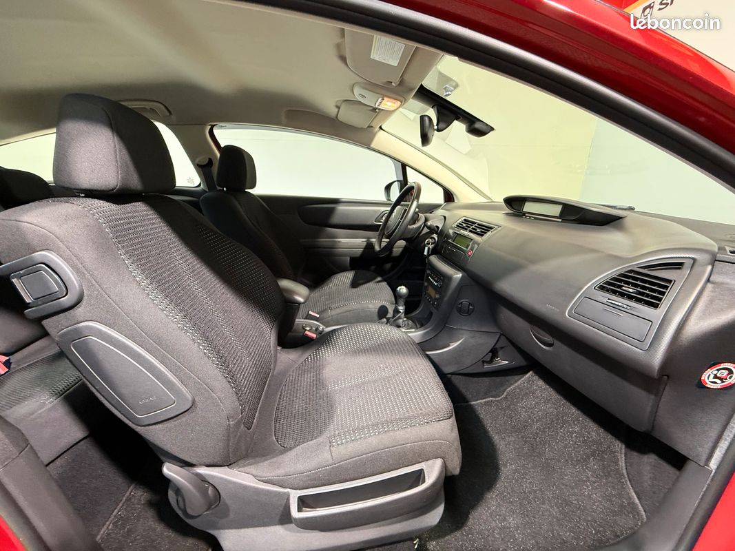 C4 coupé 1.6 120cv limited édition ( visio et livraison possible ) (image 5)