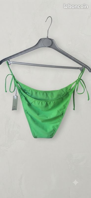 Bas de maillot de bain. Taille XL. Neuf. Marque Ardene (image 2)