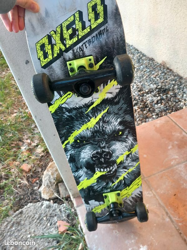 Skateboard (image 2)