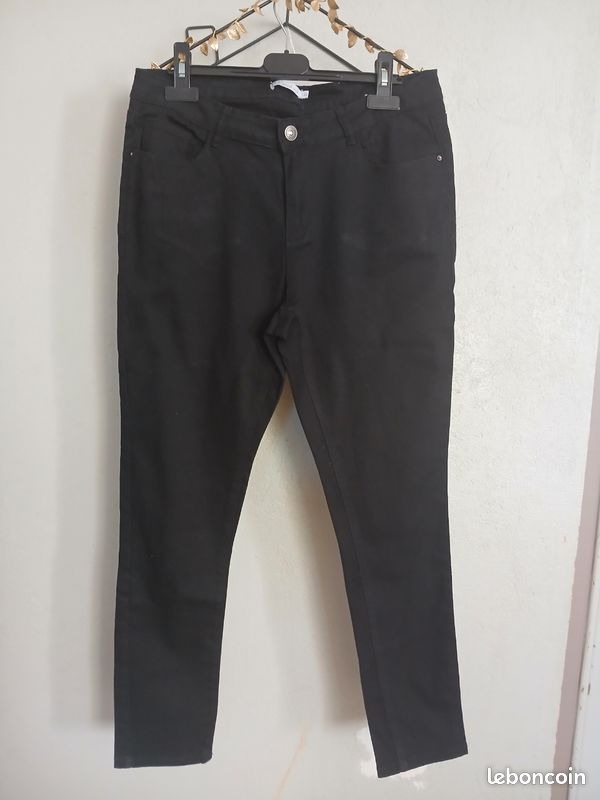 Jeans taille 44 (image 1)