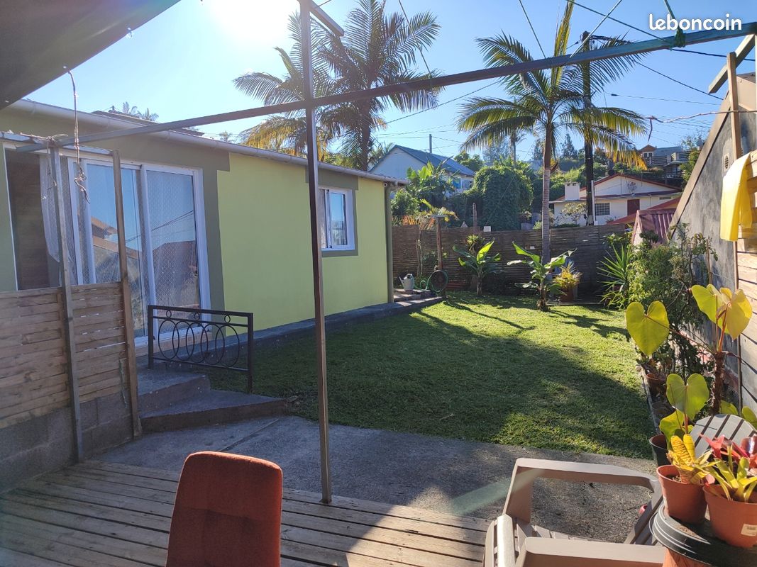 Maison 6 pièces 120 m² · à Saint-Louis · 120 m² · 215 000 €