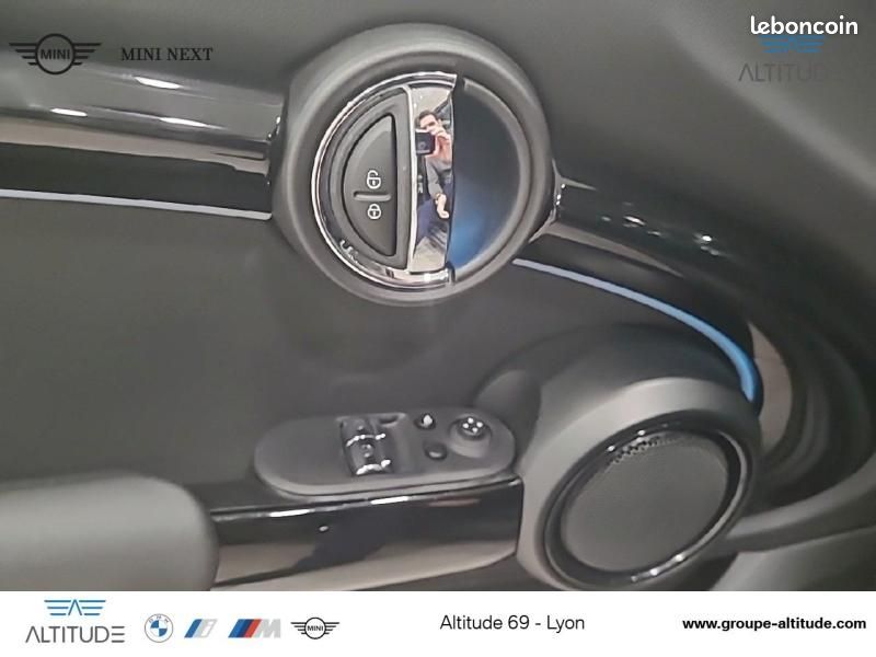 Mini Mini Cooper 136ch Edition Camden (image 12)