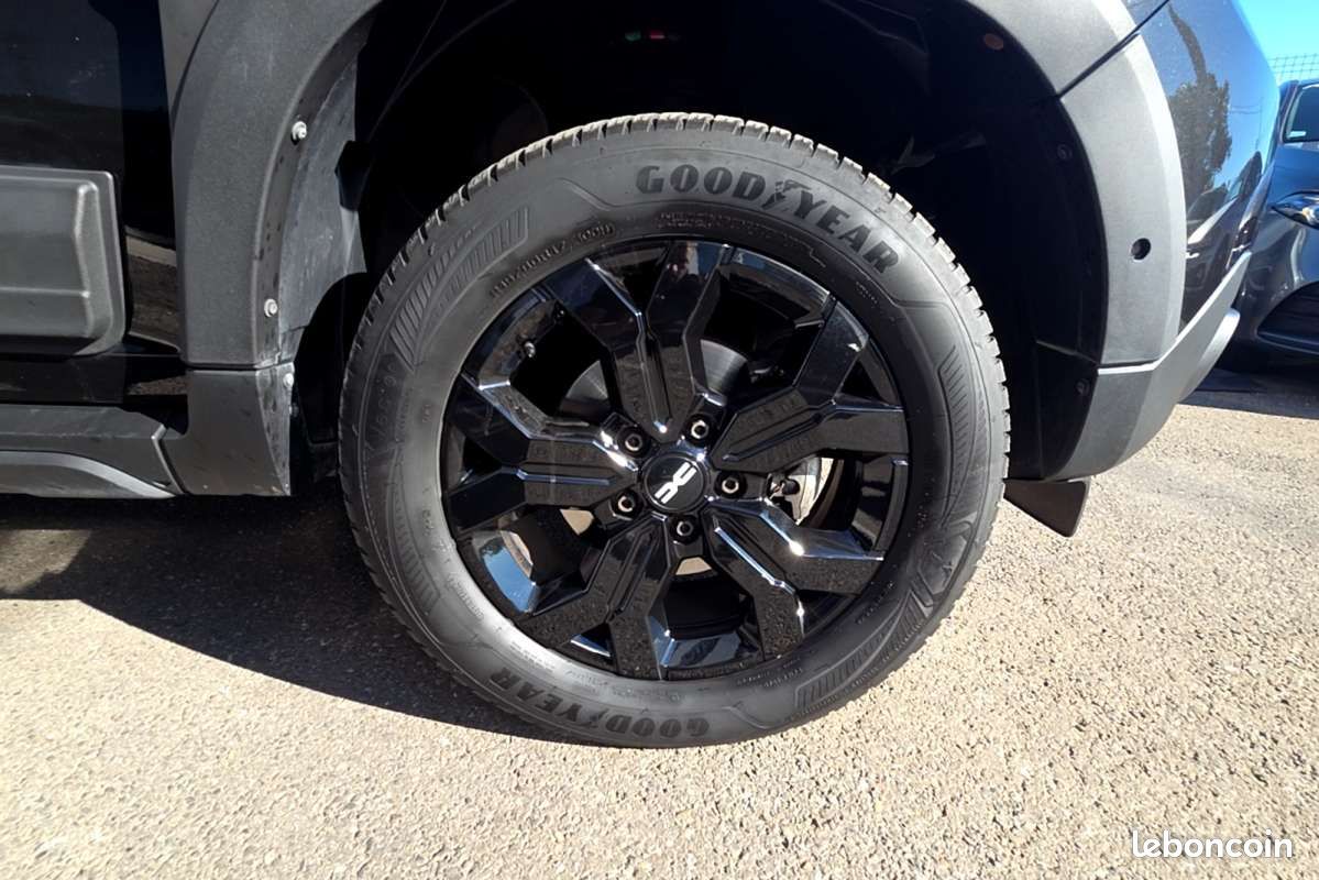 Dacia Duster 1.5 BLUE DCI 115CH SL EXTREME 4X4 (image 17)
