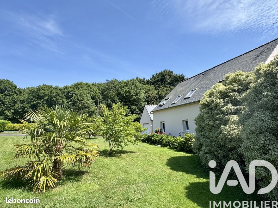 Maison 8 pièces 147 m² · à Tressignaux · 147 m² · 346 000 €