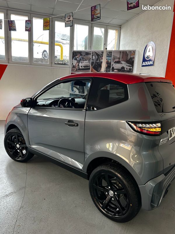 AIXAM CITY SPORT * OPERATION DESTOCKAGE* Voiture sans permis (image 3)