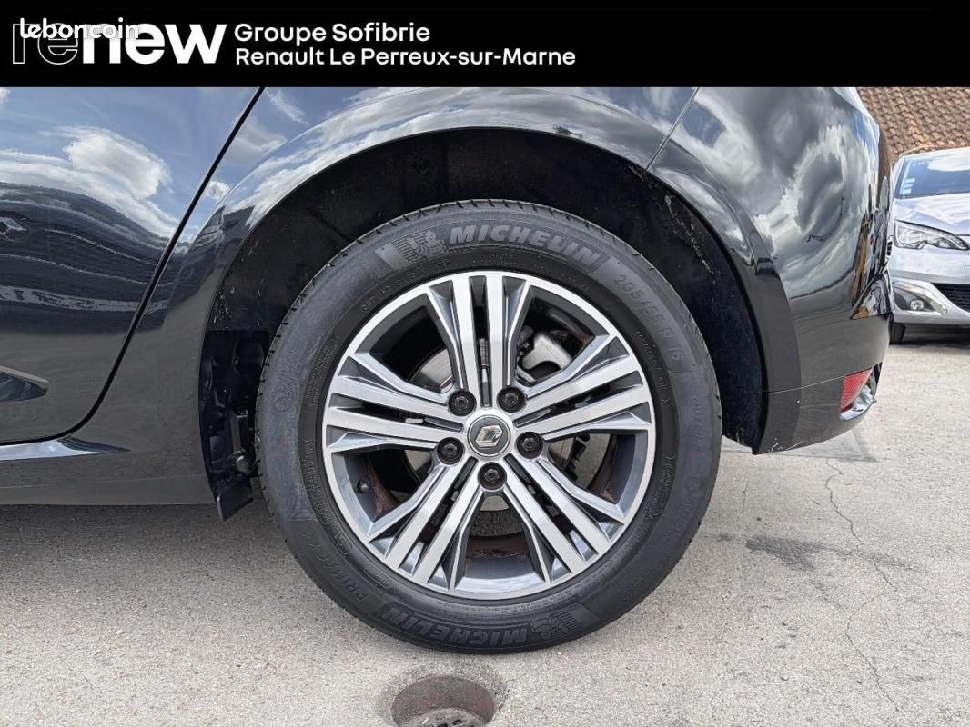 Renault Mégane IV BERLINE Blue dCi 115 - 20 Intens (image 11)