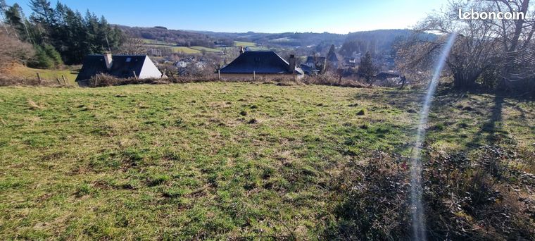 Terrain 3530 m² Montézic