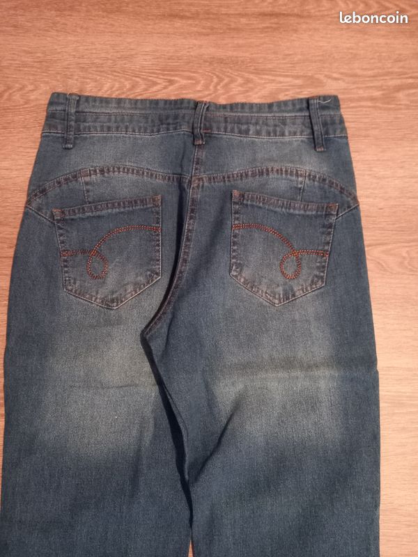 Jeans femme blanche porte (image 5)