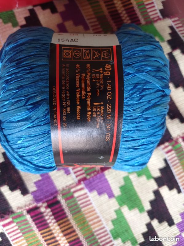 Pelote De Laine Fantaisie Bleue Mirella - 820 Grammes, Aiguilles 5, Crochet 3.5, D'Italie