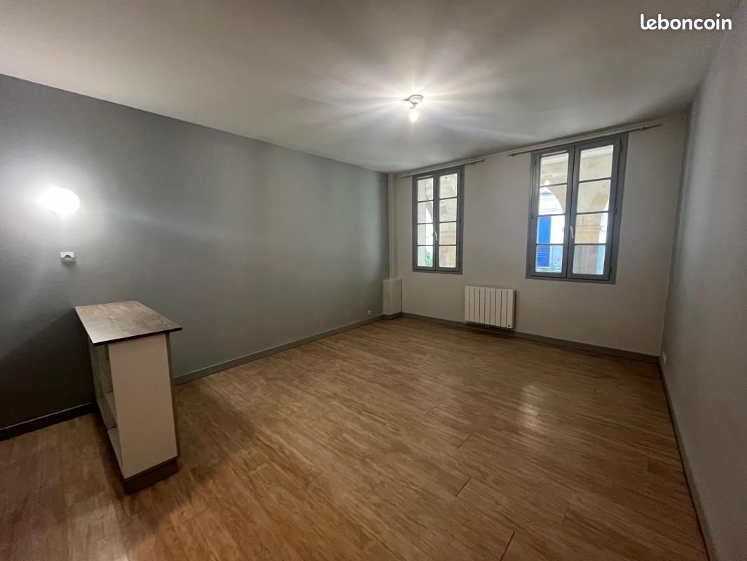Appartement 1 pièce 28 m² · à La Rochelle · 28 m² · 540 €/mois
