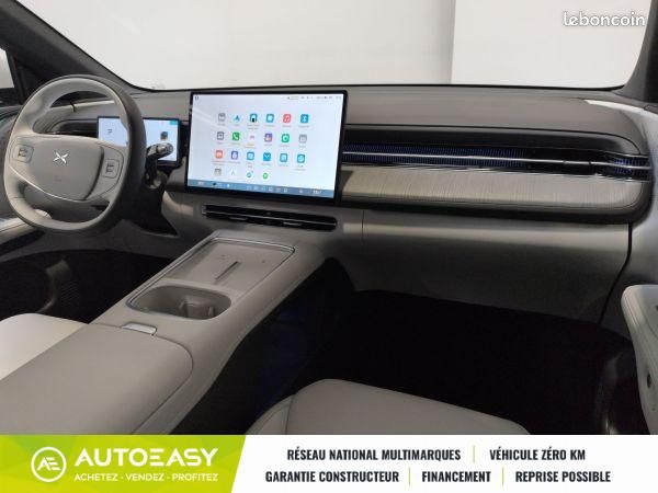 XPENG G6 RWD Long Range Arctic White (image 9)