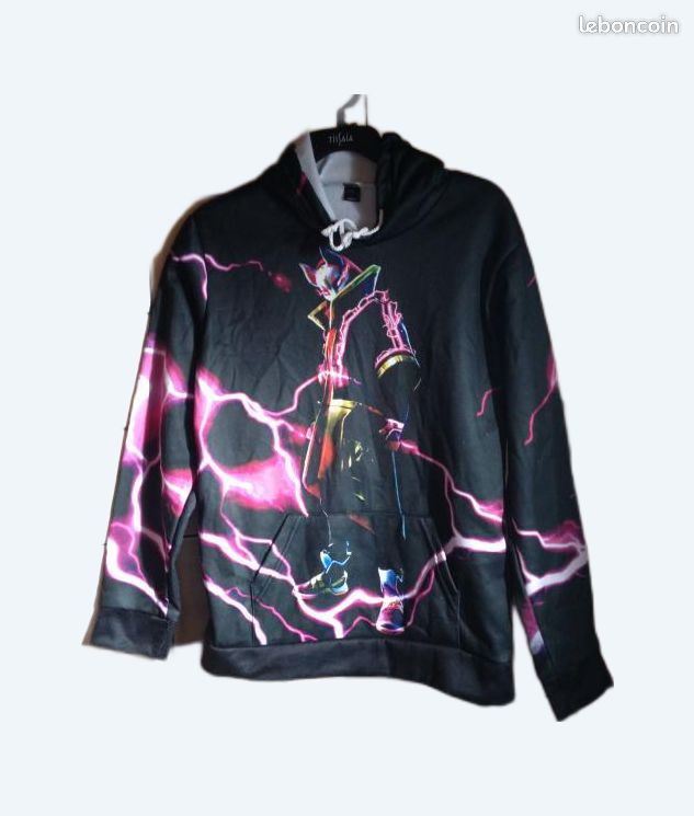 Pull Sweat à capuche imprimé Fortnite taille S 12 14 ans Vêtements