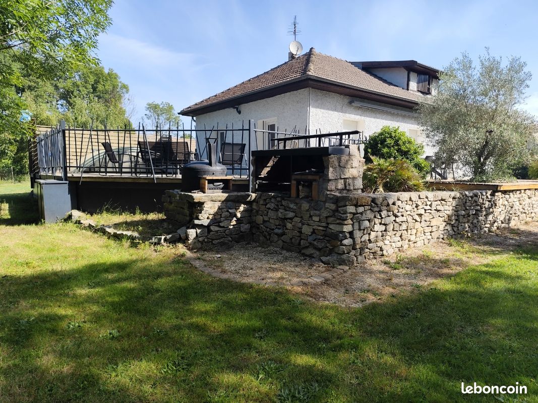 Maison 5 pièces 147 m² · à Beauvallon · 147 m² · 490 000 €
