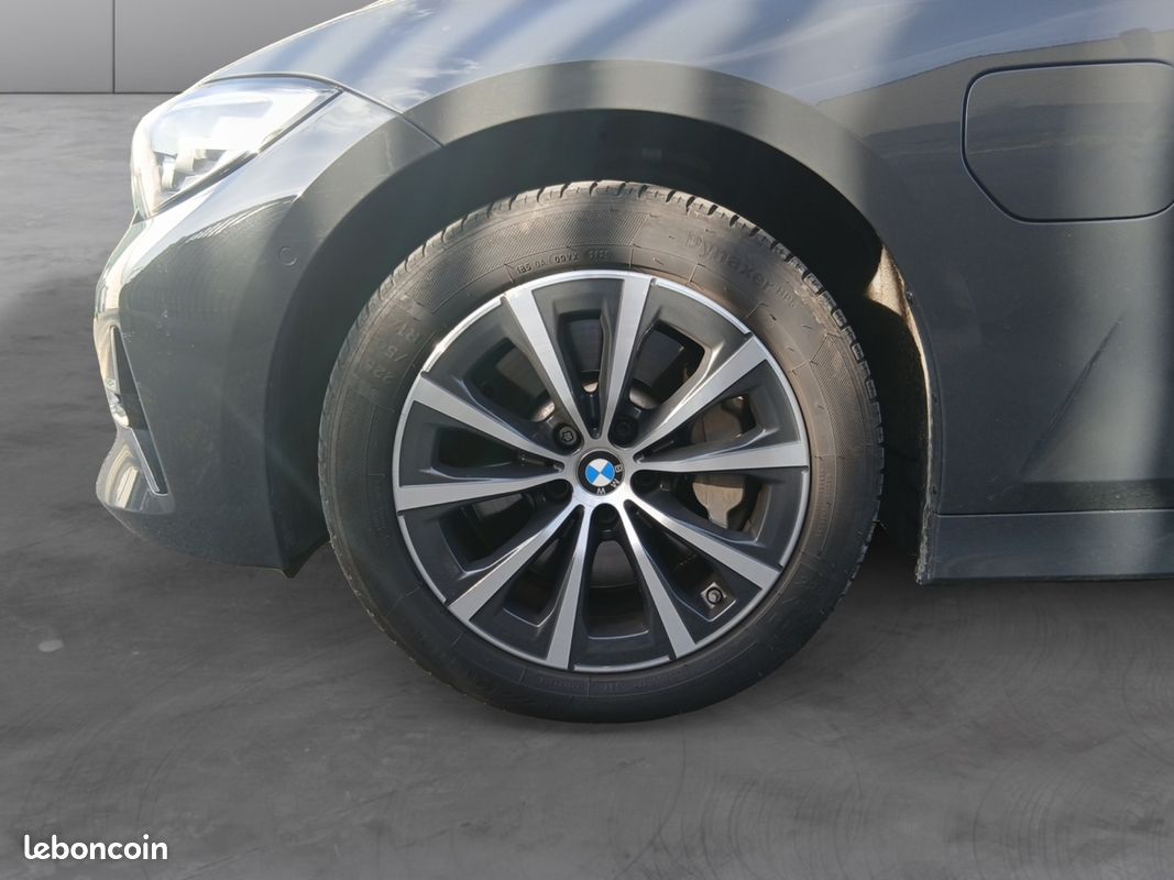 BMW Série 3 Berline 330 e 2.0 Plug in Hybrid 292 Garantie 12 mois (image 15)
