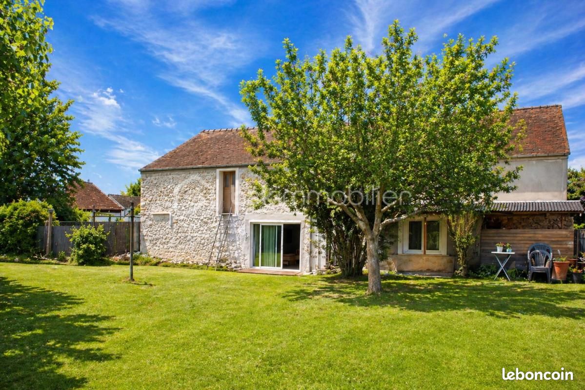 Maison 5 pièces 130 m² · à Soignolles-en-Brie · 130 m² · 319 000 €