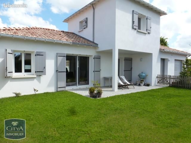 Maison 4 pièces 112 m² · à Pornic · 112 m² · 1 220 €