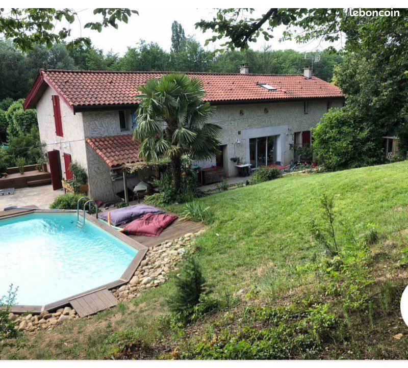 Maison 8 pièces 370 m² · à Francheville · 370 m² · 1 180 000 €