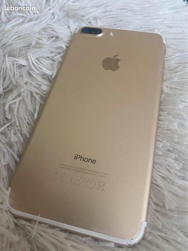 IPhone 7+ (image 1)
