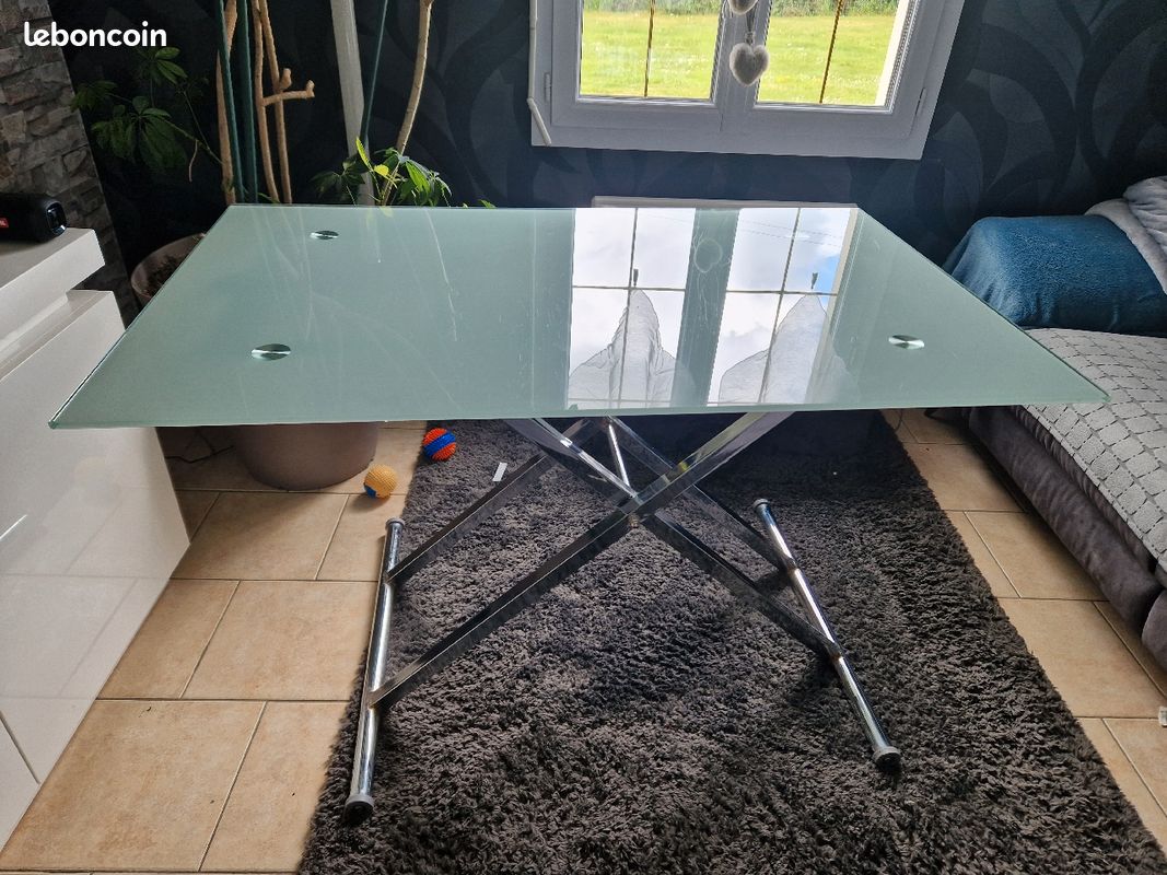 Table relevable (image 2)