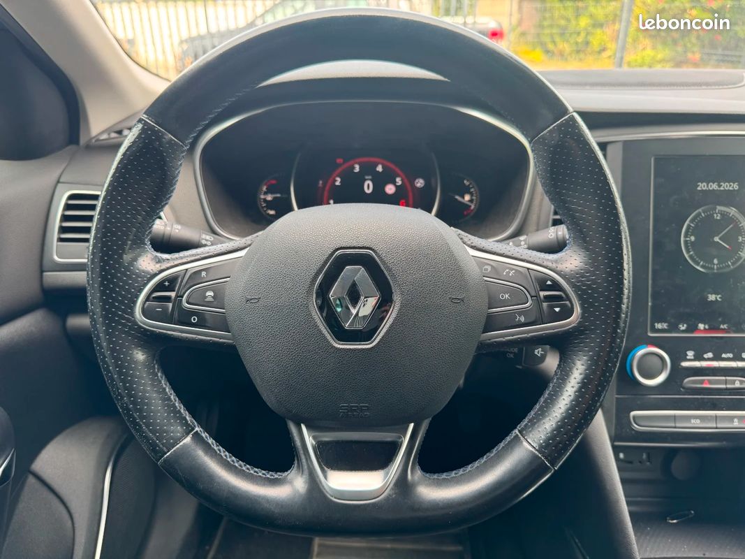 RENAULT MEGANE IV BERLINE TCe 130 Energy GT LINE/ APPLE CARPLAY/ SIEGES SPORT ALCANTARA/TISSU (image 14)