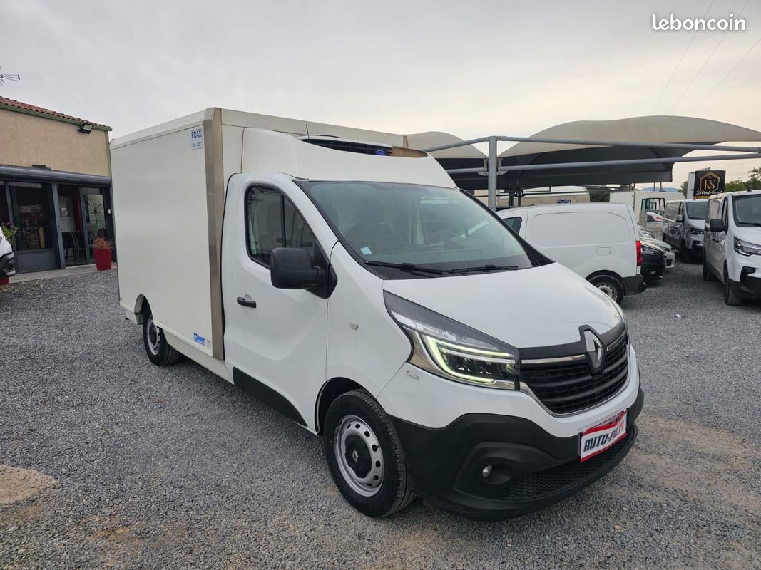 TRAFIC FRIGO 2.0 DCI 145 CHEVAUX , caisse frigo,03/2021 et 99830 kms , TVA récupérable (image 2)