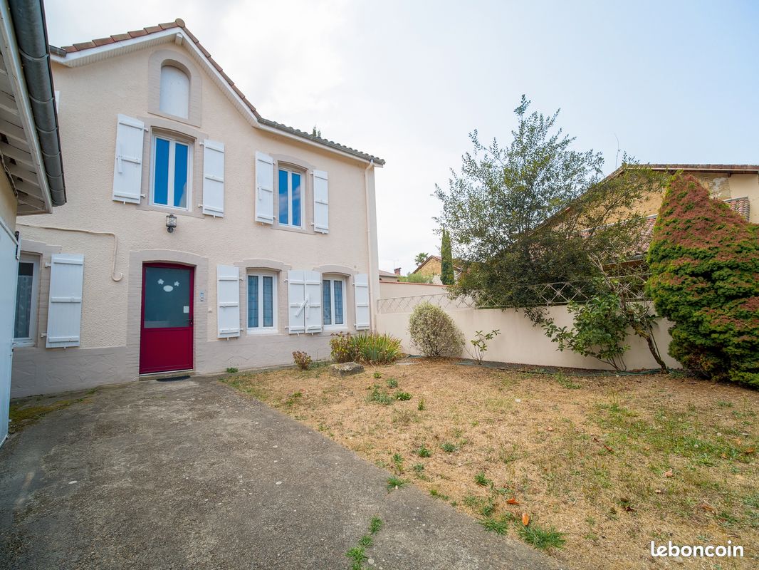 Maison 5 pièces 104 m² · à Geaune · 104 m² · 169 000 €