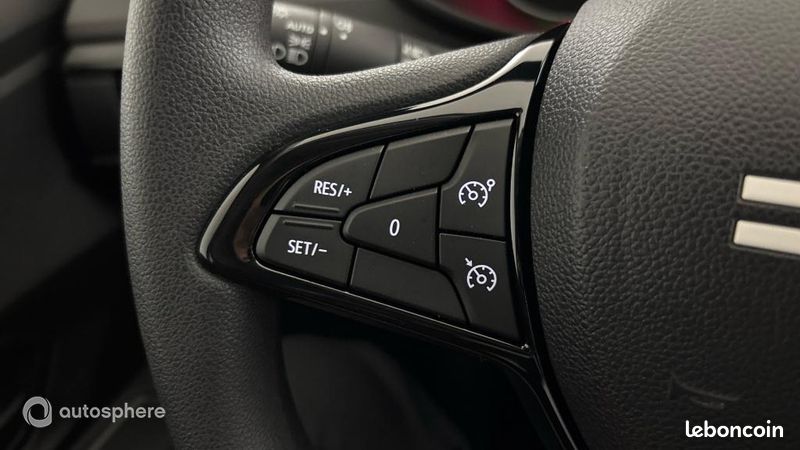 Dacia Sandero 1.0 SCe 65ch Essential (image 25)