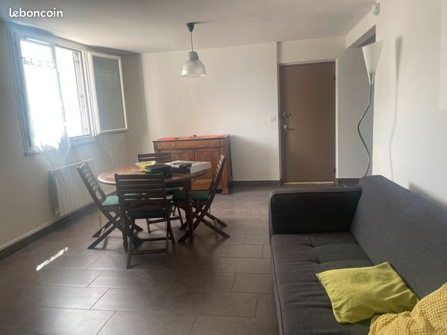 Appartement 2 pièces 52 m² · à Olivet · 52 m² · 750 €