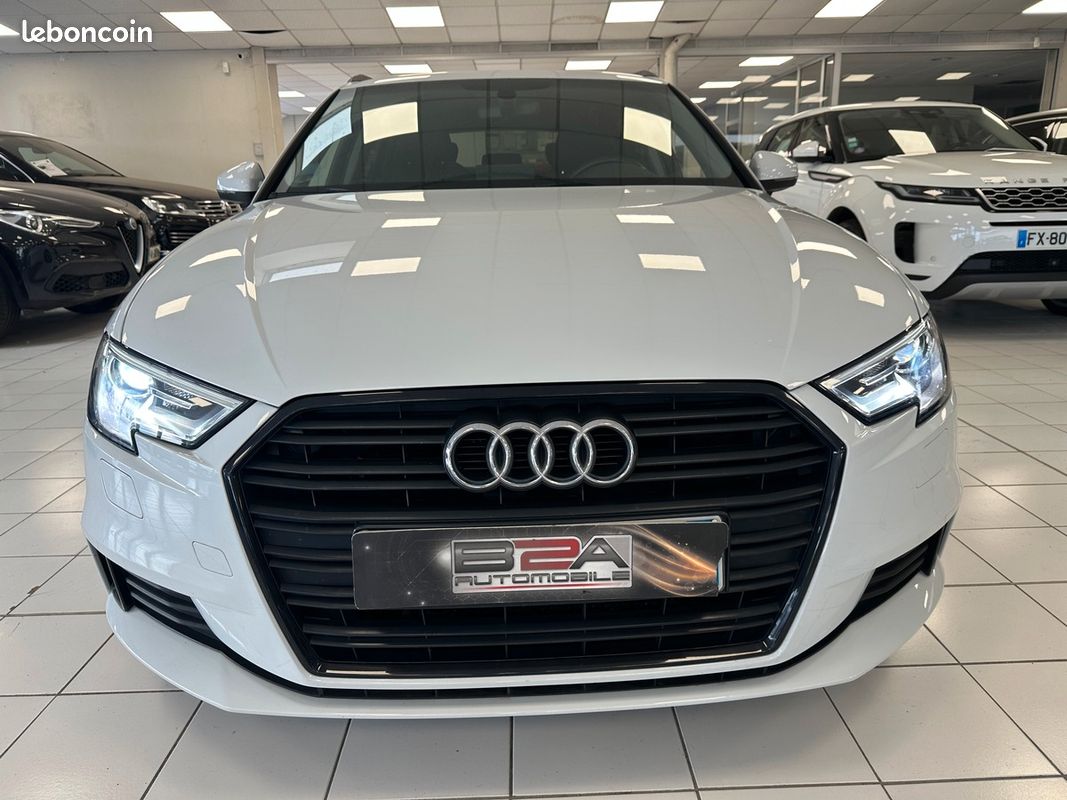 Audi A3 III (2) SPORTBACK 30 TFSI 116 (image 2)