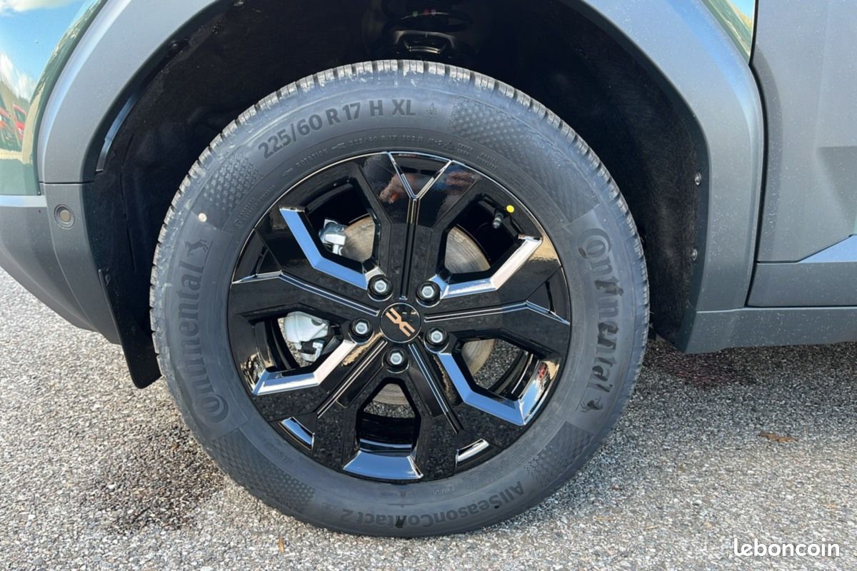 Dacia Duster HYBRID-G 150 4X4 EXTREME PLUS-3% (image 17)