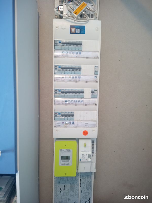 Autocollant "Service De Déconnexion D'Urgence" - Vinyle Rouge Brillant 4,5" - Pour Tableau électrique, Véhicule