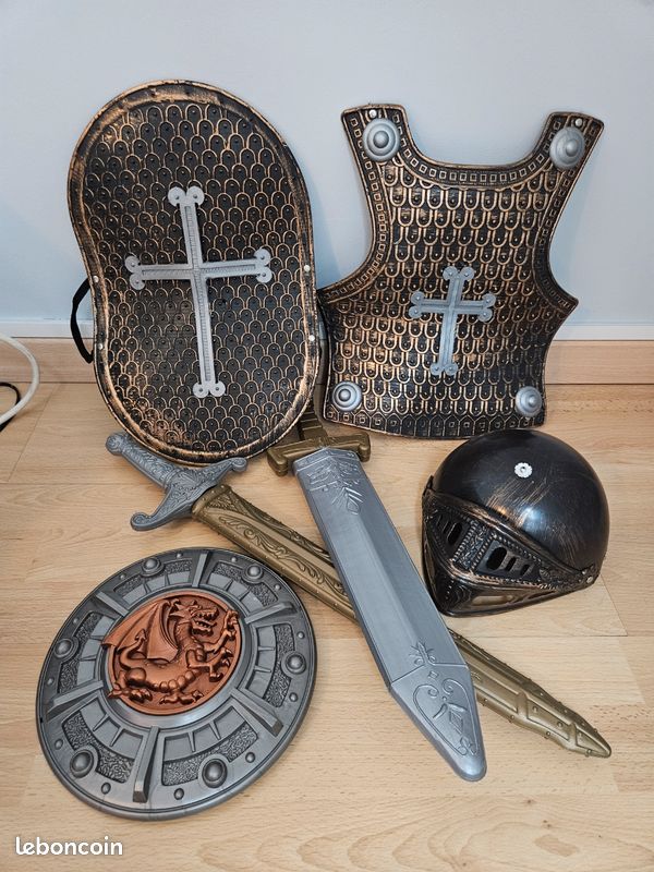 Kit chevalier pour enfant (image 1)