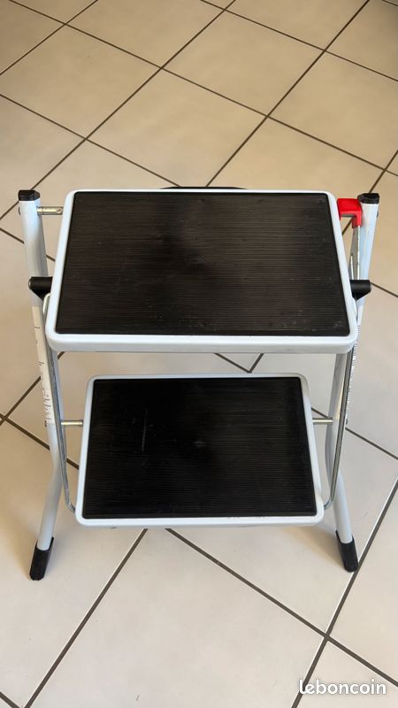 Marchepied pliant 2 marches – charge 150 kg (image 1)