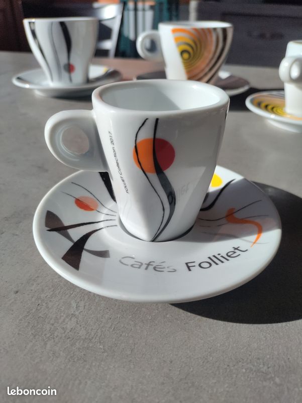 6 TASSES A THE FOLLIET + 6 SOUS TASSES 16CL N° 605