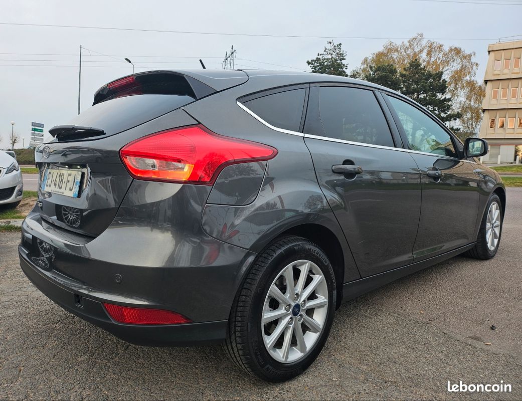 FORD Focus 1.5 TDCI 120 cv faible km (image 2)