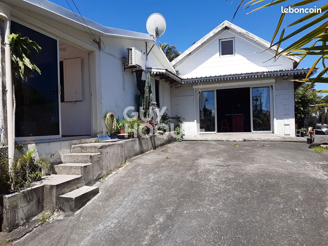 Maison 6 pièces 160 m² · à Saint-Benoît · 160 m² · 155 000 €
