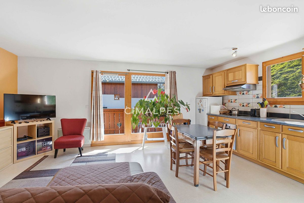 Appartement 3 pièces 65 m² · à Les Allues · 65 m² · 465 000 €