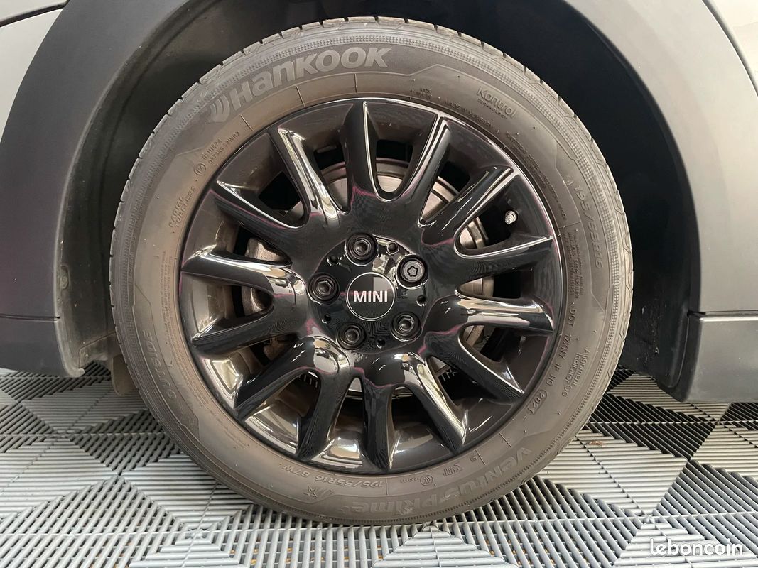 Mini Cooper Classic 136 CH CAMDEM 3P / TOIT OUVRANT (image 39)