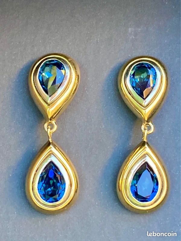 Boucles d’oreilles clip vintage années 80 Yves Saint Laurent par Goossens avec cabochons en verre (image 3)