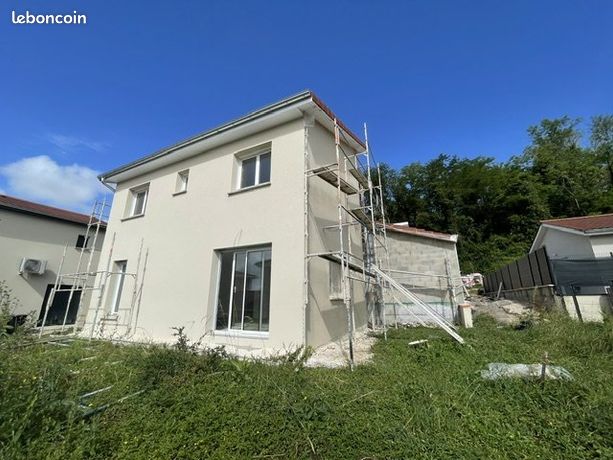 Maison 4 pièces 100 m²