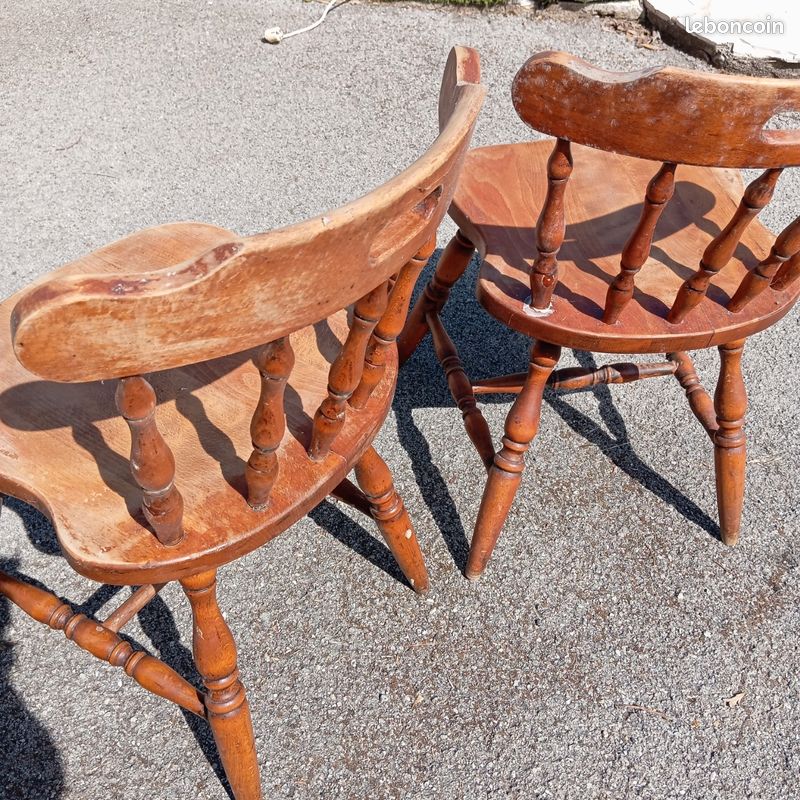 Lot 2 chaises bois vintage (image 2)
