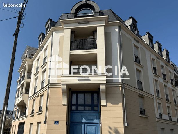 https://img.leboncoin.fr/api/v1/lbcpb1/images/ea/c4/c2/eac4c2faaacb5efa70b339a617affa6f0400a2fd.jpg?rule=ad-image