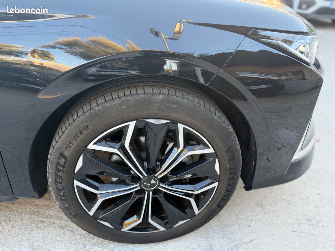 DS DS 4 BlueHDi 130ch Etoile {7.000 KM REEL - DRIVE ASSIST 2.0 - CAMERA 360°} (image 33)